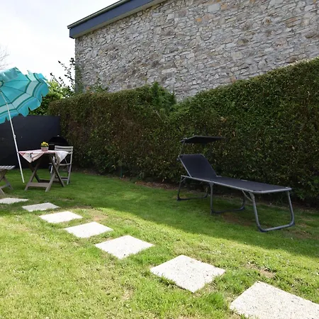 In Ardenne, Cleaning Included Appartement Champlon
