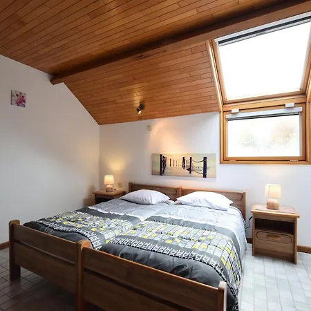 In Ardenne, Cleaning Included Appartement